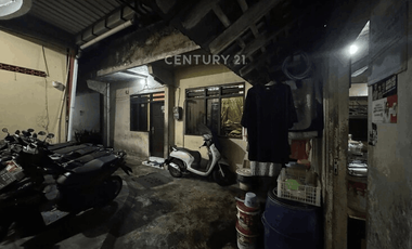 Rumah Dengan LB 100 M2 Di Jl Laksda Adisucipto Jogja