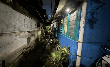 Rumah Dengan LB 100 M2 Di Jl Laksda Adisucipto Jogja