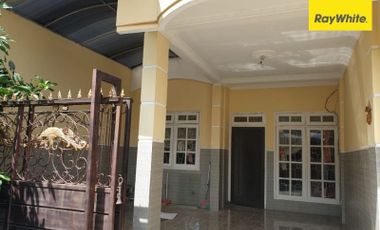 Dijual Rumah SHM di Perumahan Rungkut Ykp, Surabaya