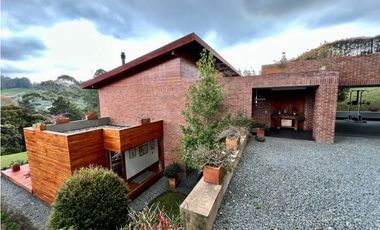 Casa Campestre En EL Retiro en Parcelacion