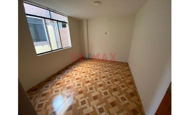 Vive En Urb. Las Flores De Sjl!!.. Estrena Este Departamento De 78.90 M2 En 3Er Piso Con 2 Dormitorios