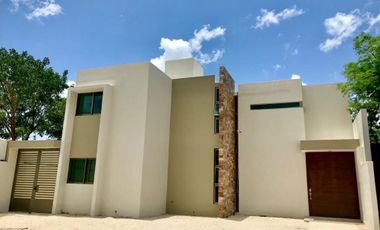 Casa en renta equipada en Mérida Yucatán, Privada Guayacan Conkal