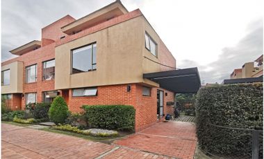 Casa en Venta en Camino de Arrayanes Bogotá