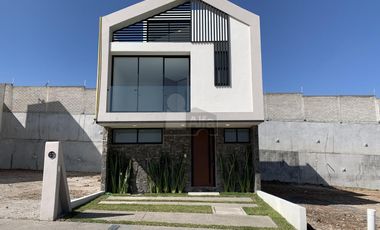 Casa en condominio en venta en Capital Sur, El Marqués, Querétaro