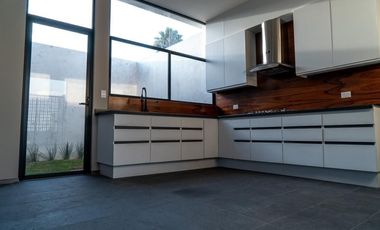 PUEBLA HERMOSA CASA EN VENTA PARA ESTRENAR