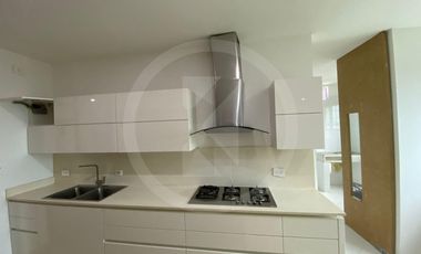 Exclusivo Apartamento A Orillas Del Rio Sinú En Edificio Río, El Recreo Montería.