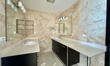 VENTA PENTHOUSE REMODELADO EN COCO DEL MAR, PH PUNTARENAS (4)