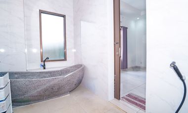 Rumah Luas SHM 10 Menit ke Trans Studio Mall Cibubur Siap Huni J-42296