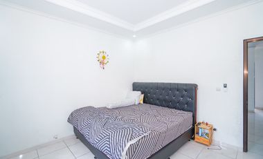 Rumah Luas SHM 10 Menit ke Trans Studio Mall Cibubur Siap Huni J-42296