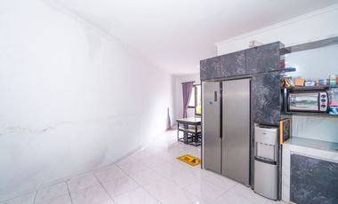 Rumah Luas SHM 10 Menit ke Trans Studio Mall Cibubur Siap Huni J-42296