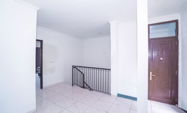 Rumah Luas SHM 10 Menit ke Trans Studio Mall Cibubur Siap Huni J-42296
