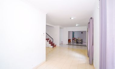 Rumah Luas SHM 10 Menit ke Trans Studio Mall Cibubur Siap Huni J-42296