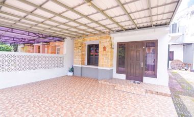 Rumah Luas SHM 10 Menit ke Trans Studio Mall Cibubur Siap Huni J-42296