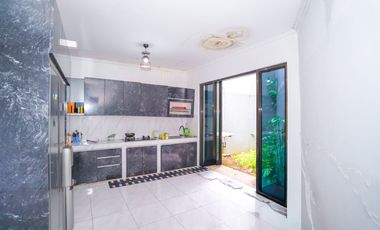 Rumah Luas SHM 10 Menit ke Trans Studio Mall Cibubur Siap Huni J-42296