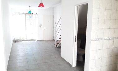 Duplex en venta en Avellaneda Este