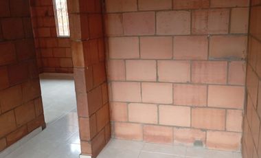 casa en arriendo en valle grande. Cod A77678