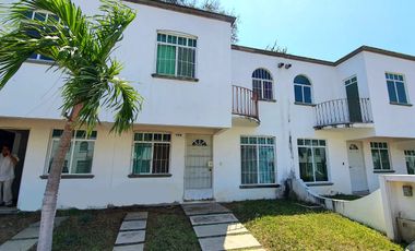 Venta Casa con Acceso a La Laguna en Acapulco Diamante 3 recamaras