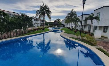 Venta Casa con Acceso a La Laguna en Acapulco Diamante 3 recamaras