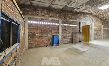 bodega en arriendo en  navarra. Cod A56041