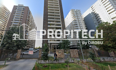 VENTA DEPARTAMENTO 2 DORMITORIOS 2 BAÑOS + ESTACIONAMIENTO + BODEGA, PISO 11, METRO SAN MIGUEL.