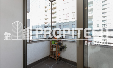 VENTA DEPARTAMENTO 2 DORMITORIOS 2 BAÑOS + ESTACIONAMIENTO + BODEGA, PISO 11, METRO SAN MIGUEL.