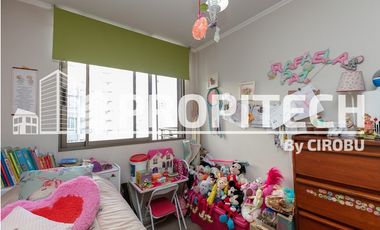 VENTA DEPARTAMENTO 2 DORMITORIOS 2 BAÑOS + ESTACIONAMIENTO + BODEGA, PISO 11, METRO SAN MIGUEL.
