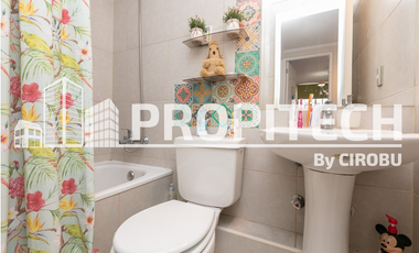 VENTA DEPARTAMENTO 2 DORMITORIOS 2 BAÑOS + ESTACIONAMIENTO + BODEGA, PISO 11, METRO SAN MIGUEL.