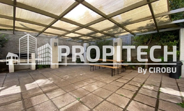 VENTA DEPARTAMENTO 2 DORMITORIOS 2 BAÑOS + ESTACIONAMIENTO + BODEGA, PISO 11, METRO SAN MIGUEL.