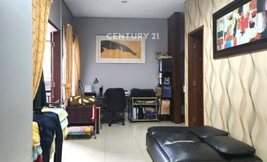 Rumah 2 Lantai Dalam Cluster Town House Di Ciputat 9525
