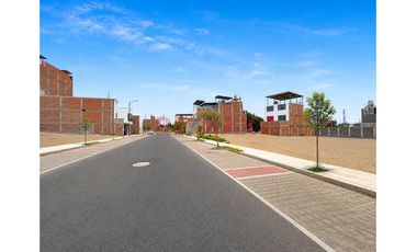 Venta Terreno Urbano Condominio Altos Del Valle Moche