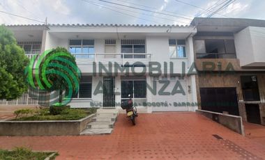 casa en arriendo en bolarqui. Cod A8007