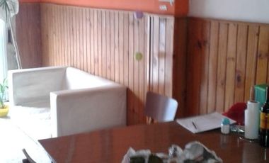 Casa con Departamento en venta en Avellaneda Este
