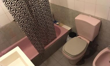 Casa con Departamento en venta en Avellaneda Este