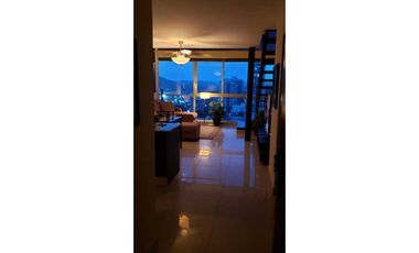 ALQUILER APARTAMENTO TIPO LOFT AMOBLADO