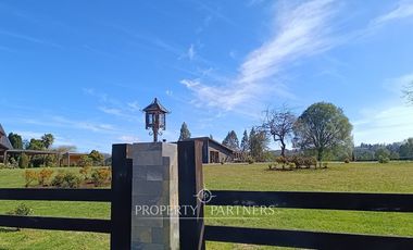 Hermosa Casa en Parcela de 7,950m² en Panguilelfún, Panguipulli