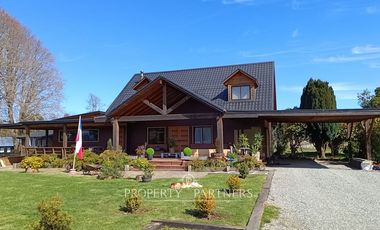 Hermosa Casa en Parcela de 7,950m² en Panguilelfún, Panguipulli