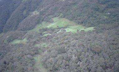 Terreno de 27 hectareas de Venta en Cuenca, Sector Tarqui.