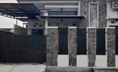 Dijual Rumah Pesan Bangun Desain Terbaik & Modern Pakis Aji Residence Kudus