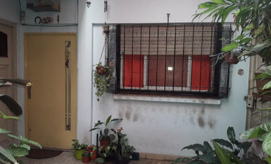 NUEVO PRECIO - Departamento (PH) en Venta en Parque Avellaneda 60m2 en 1er piso por escalera + terraza con parrilla – Av San Juan Bautista De La Salle