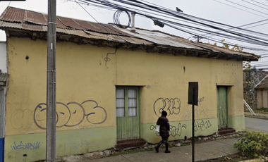 Terreno esquina en el centro de Linares