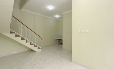 Rumah 2 Lt Siap Huni 15 Menit ke Gerbang Tol GTO Burangkeng J-41033