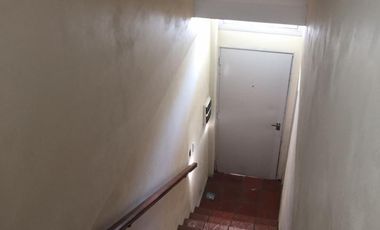 TRIPLEX EN EXCELENTE UBICACIÓN EN BANFIELD.