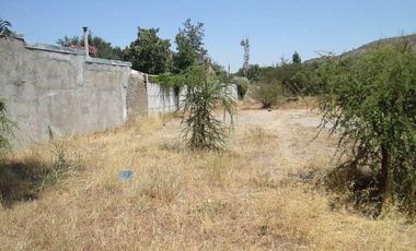 Buen Sitio Se Arrienda A Orilla De Calle Y A Pasos Del Centro!