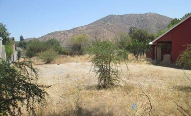 Buen Sitio Se Arrienda A Orilla De Calle Y A Pasos Del Centro!
