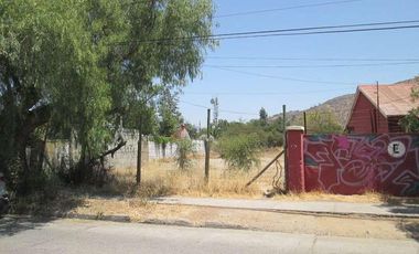 Buen Sitio Se Arrienda A Orilla De Calle Y A Pasos Del Centro!