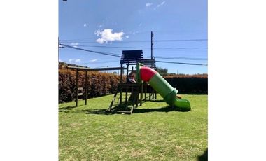 Hermosa casa en límites Cajica -Chía !!!