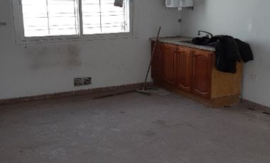 Casa para 2 Familias en venta en Sarandi Este