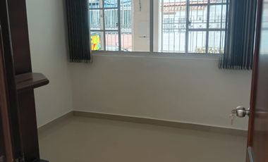 casa en arriendo en la victoria. Cod A217412