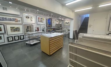 Gran Local comercial / 175m2 sobre Av. Las Condes