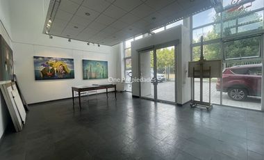 Gran Local comercial / 175m2 sobre Av. Las Condes